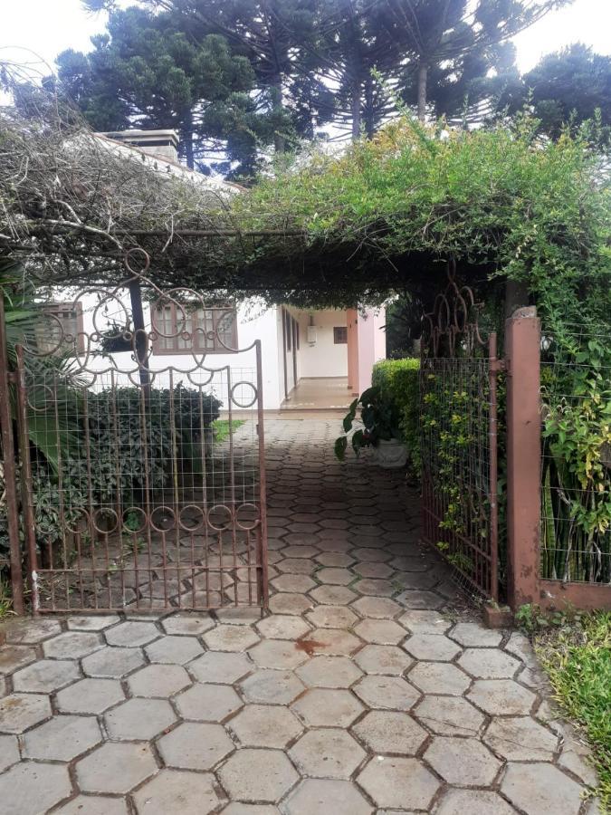 Hostel & Pousada Rancho Bicho Solto Ponta Grossa  Exterior photo