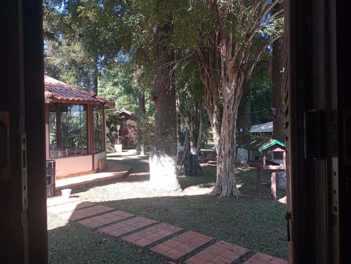 Hostel & Pousada Rancho Bicho Solto Ponta Grossa  Exterior photo